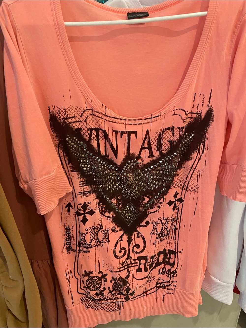 Daytrip Coral Scoop Neck Studded Graphic Short Sleeve Top